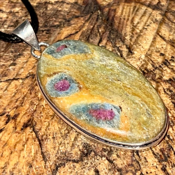 Ruby Fuchsite Pendant 2” - Picture 11 of 14